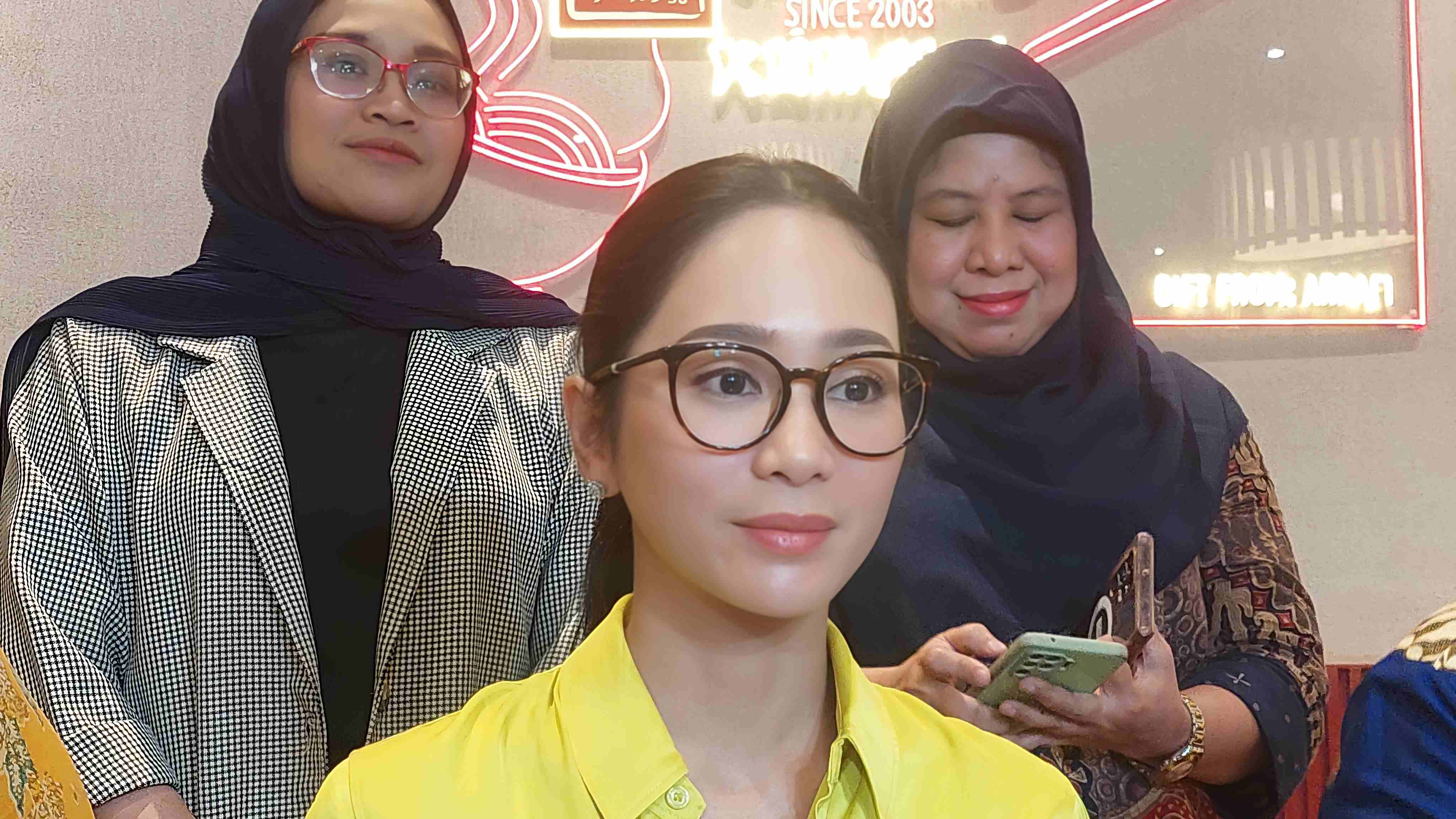 Sampai Minta Tolong Prabowo dan Admin Gerindra, Bunga Zainal Sedih Pelaku Penipuan Tak Kunjung Ditangkap