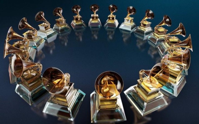 Nominasi Grammy Awards 2024 Resmi Dirilis, Taylor Swift dan Miley Cyrus Bersaing 'Album of The Year'