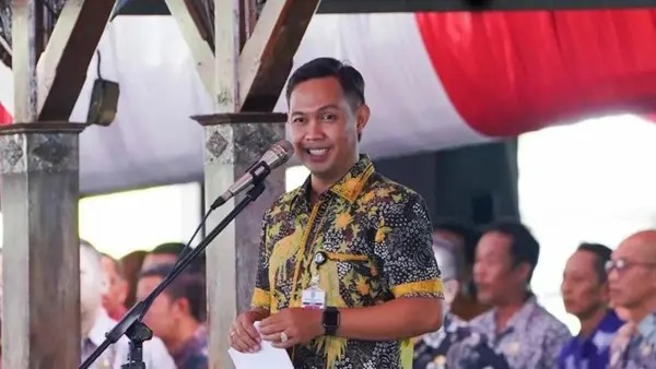 OTT KPK, Bupati Cilacap Syamsul Auliya Rachman Diamankan Bersama 26 Orang
