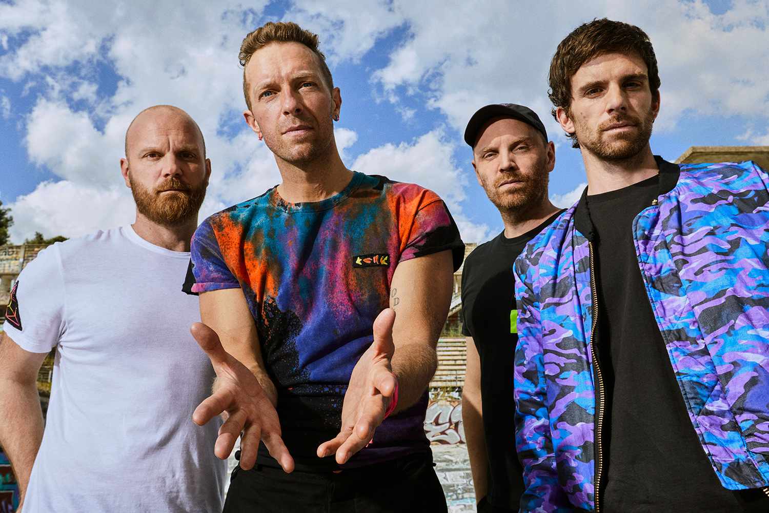 Dikenal Jago di Atas Panggung, Berikut 4 Lagu Plus Live Performance Terbaik Coldplay yang Tak Terlupakan