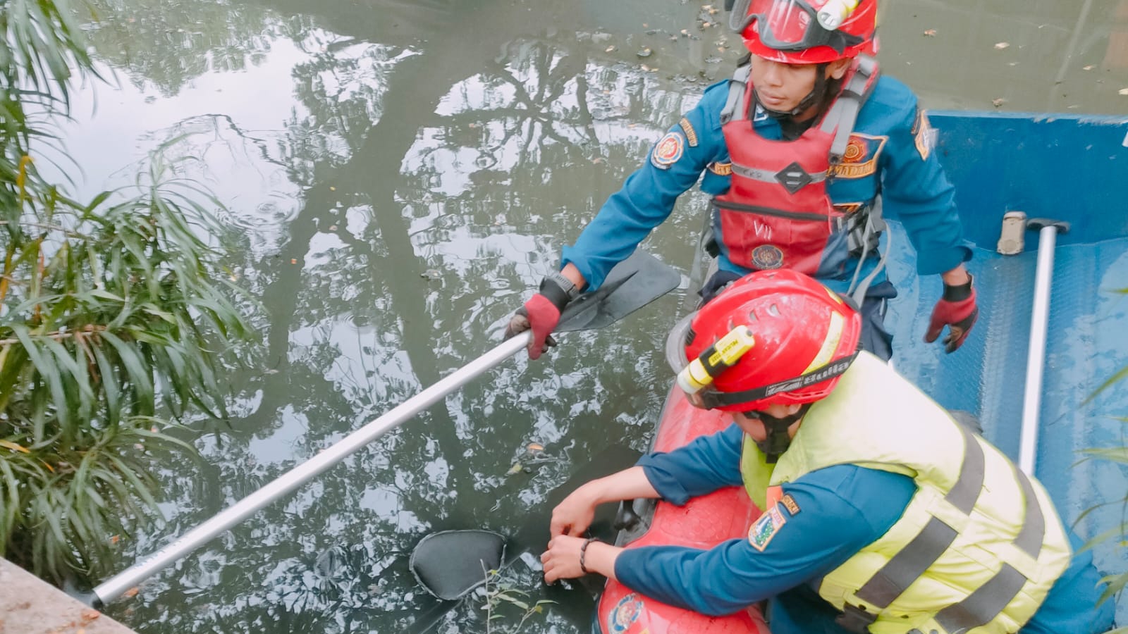 Panik saat Dibubarkan Tawuran, Pelajar Tewas Tenggelam di Kali Cengkareng