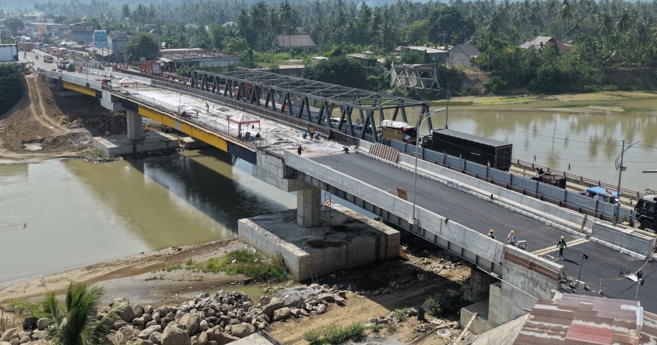 Konektivitas Makin Aman, Kemen PU Perkuat Jembatan Krueng Tingkeum