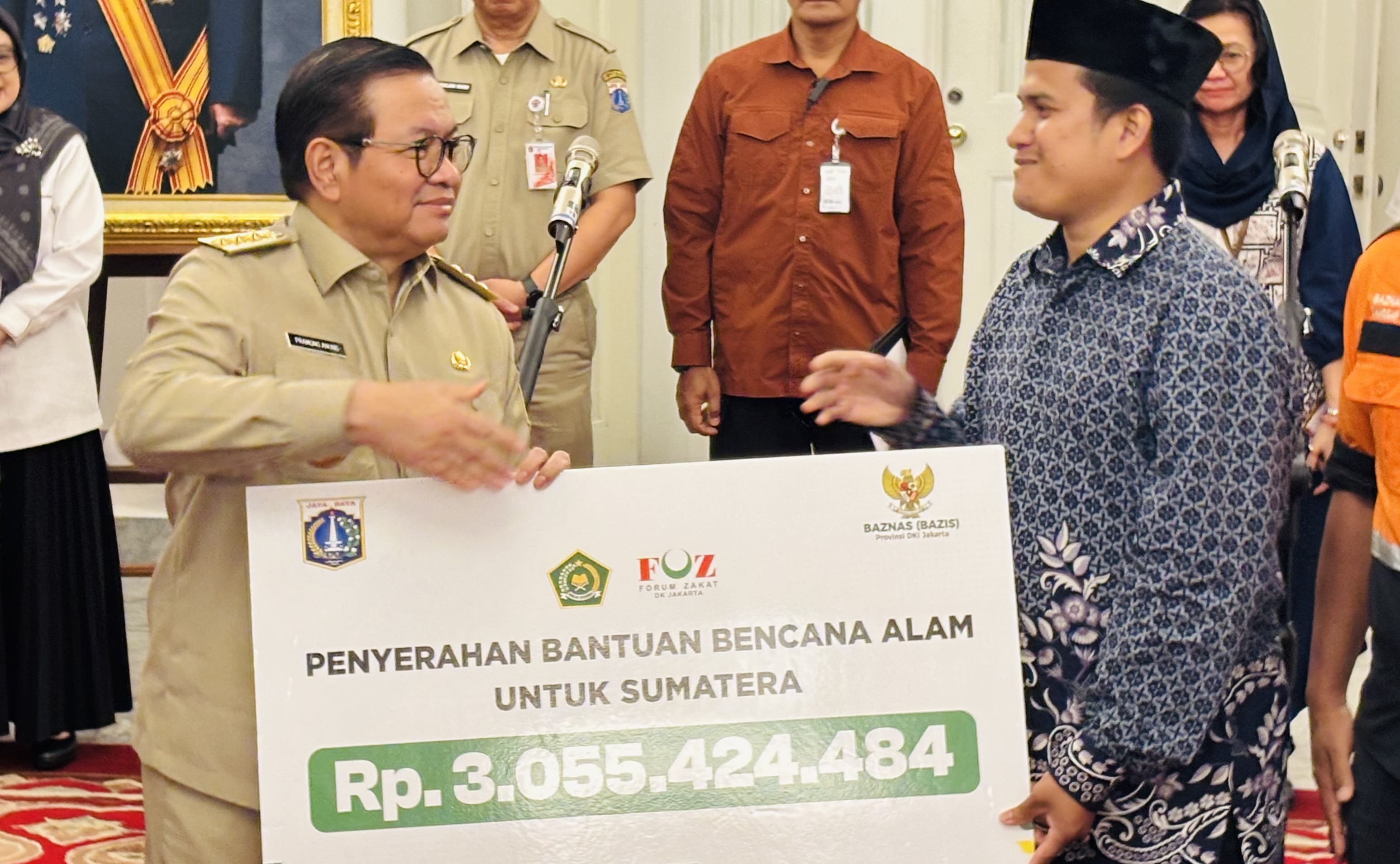 Pramono Kirim 27 Ton Bantuan Senilai Rp3 Miliar untuk Korban Bencana Sumatera