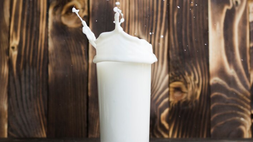Bolehkah Susu UHT Tak Dingin dan Disimpan di Kulkas? Simak Penjelasannya