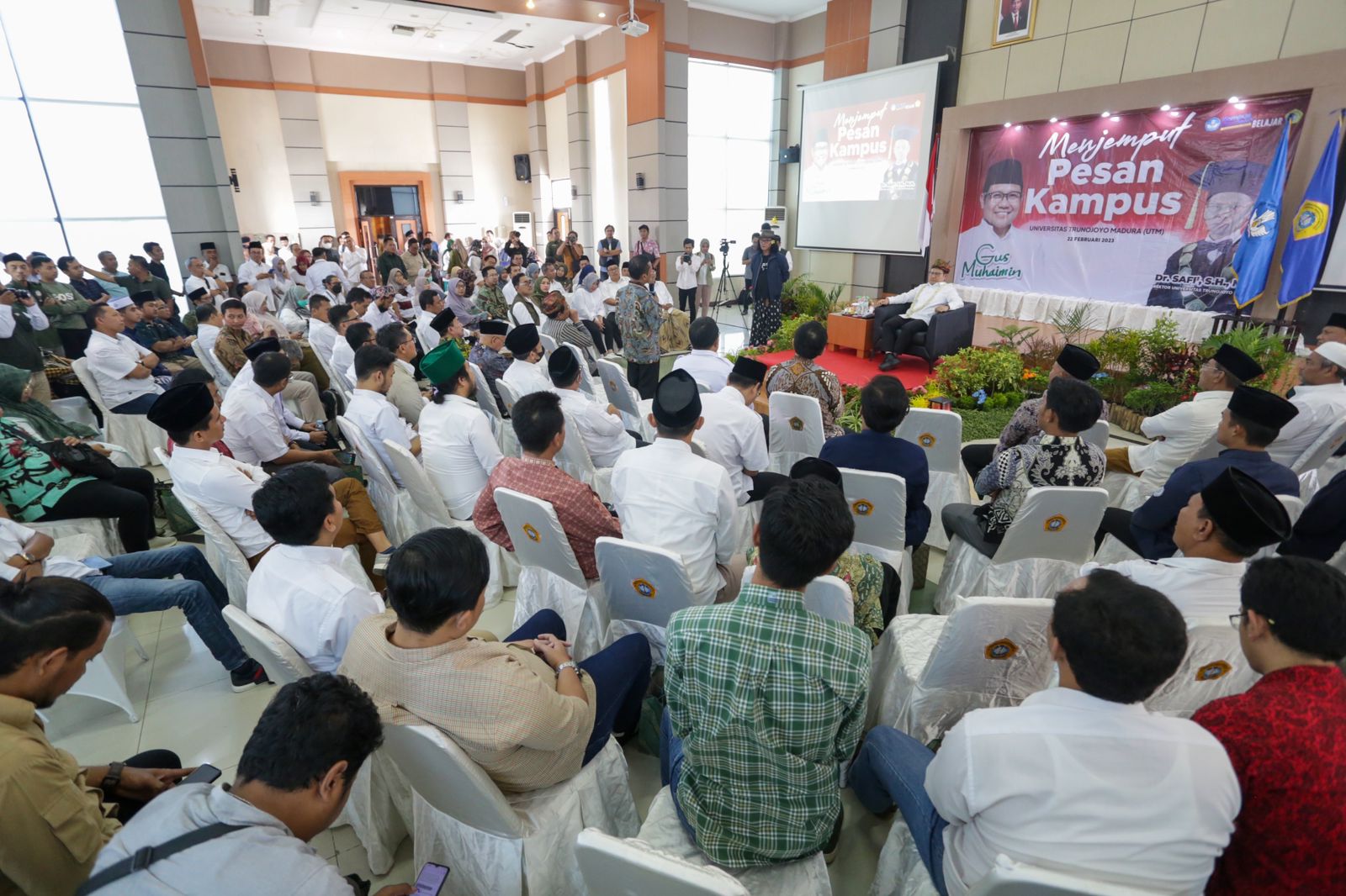 Menjemput Pesan Kampus: Antara Gus Dur, Cak Imin dan Universitas Trunojoyo Madura