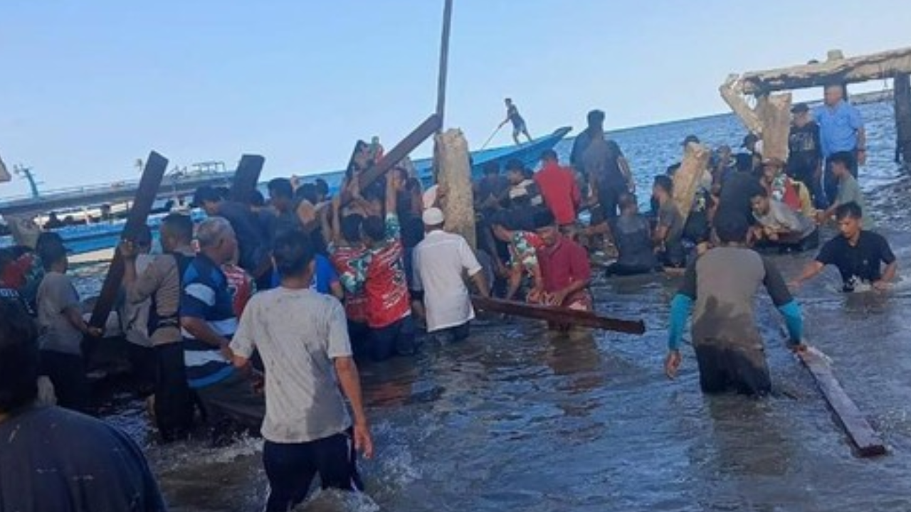 Kronologi Jembatan di Pulau Hatta Maluku Ambruk, Korban Tewas Bertambah 8 Orang