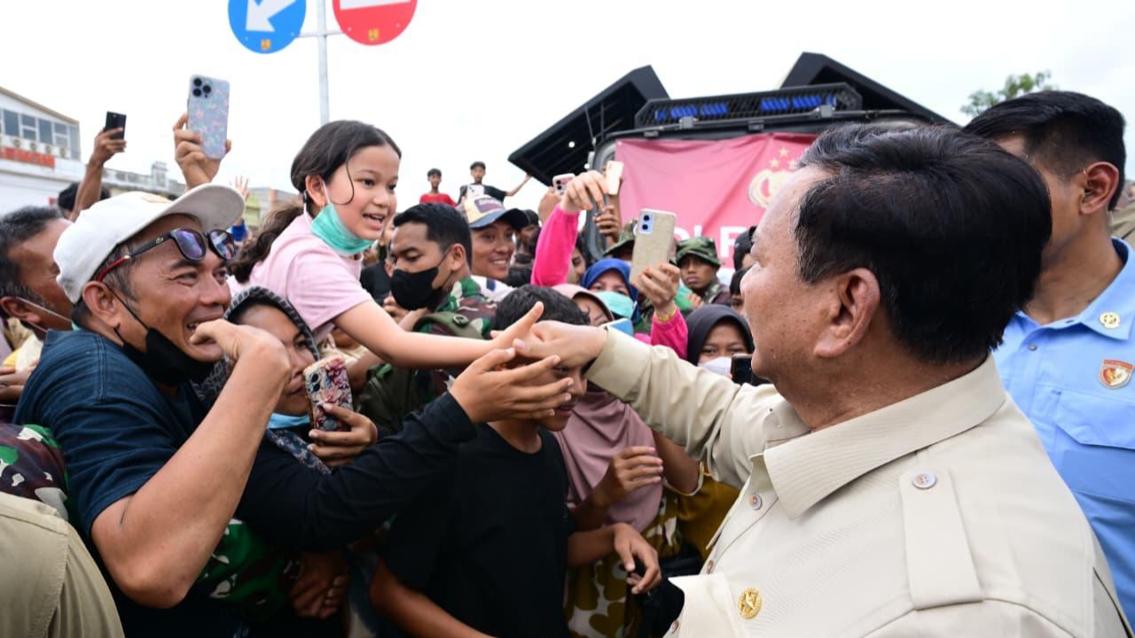 Prabowo Pastikan Negara Hadir dan Cepat Pulihkan Kehidupan Warga di Aceh yang Terkena Bencana Banjir