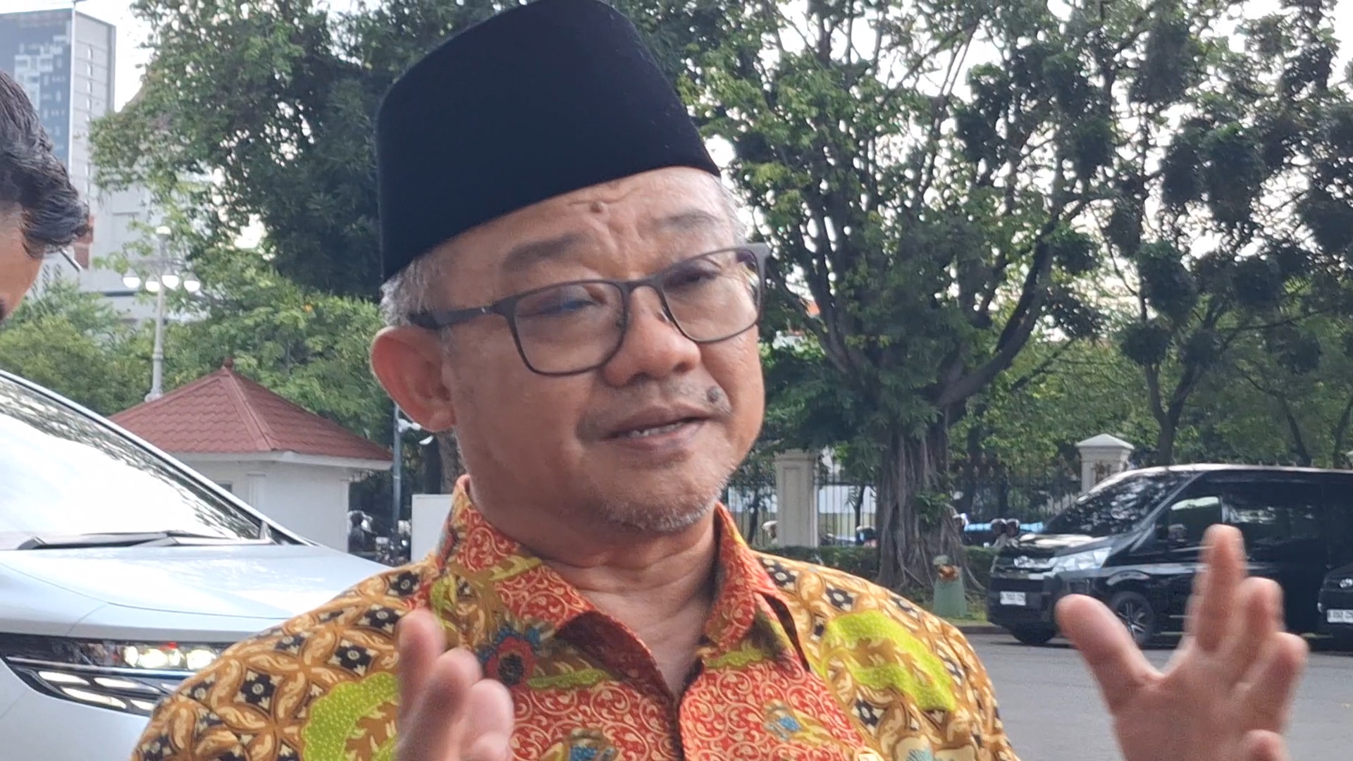 Rp32,9 Miliar untuk 16.467 Guru Terdampak Bencana Sumatera dan Lumajang