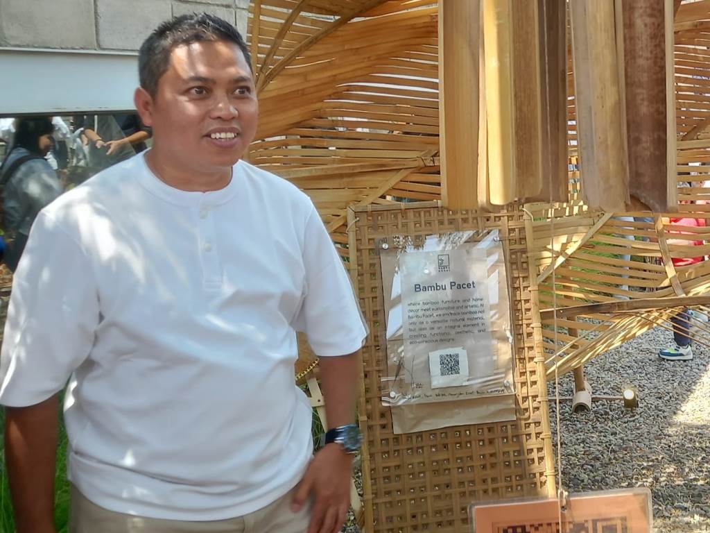 Arsitek Andy Rahman dan Terobosan Batu Bata Custom dari Sidoarjo: 33 Desain dalam Dua Dekade