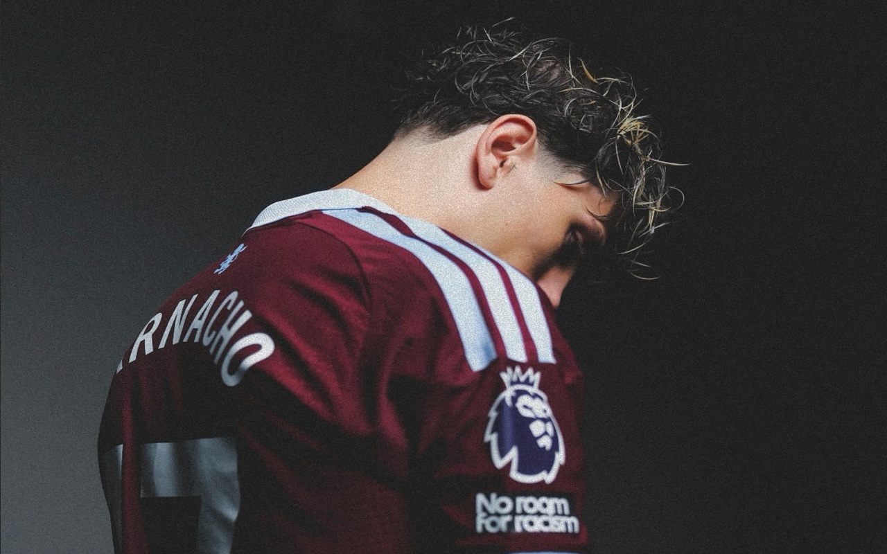 Troy Deeney Beri Peringatan ke Garnacho di Aston Villa: 'Mungkin Masalahnya Ada pada Dirimu Sendiri'