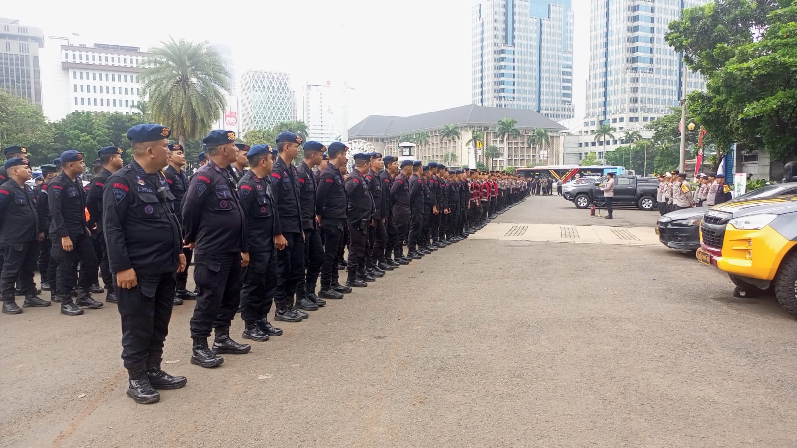 5.413 Personel Gabungan Disiagakan Kawal Aksi Unjuk Rasa di Jakarta Pusat