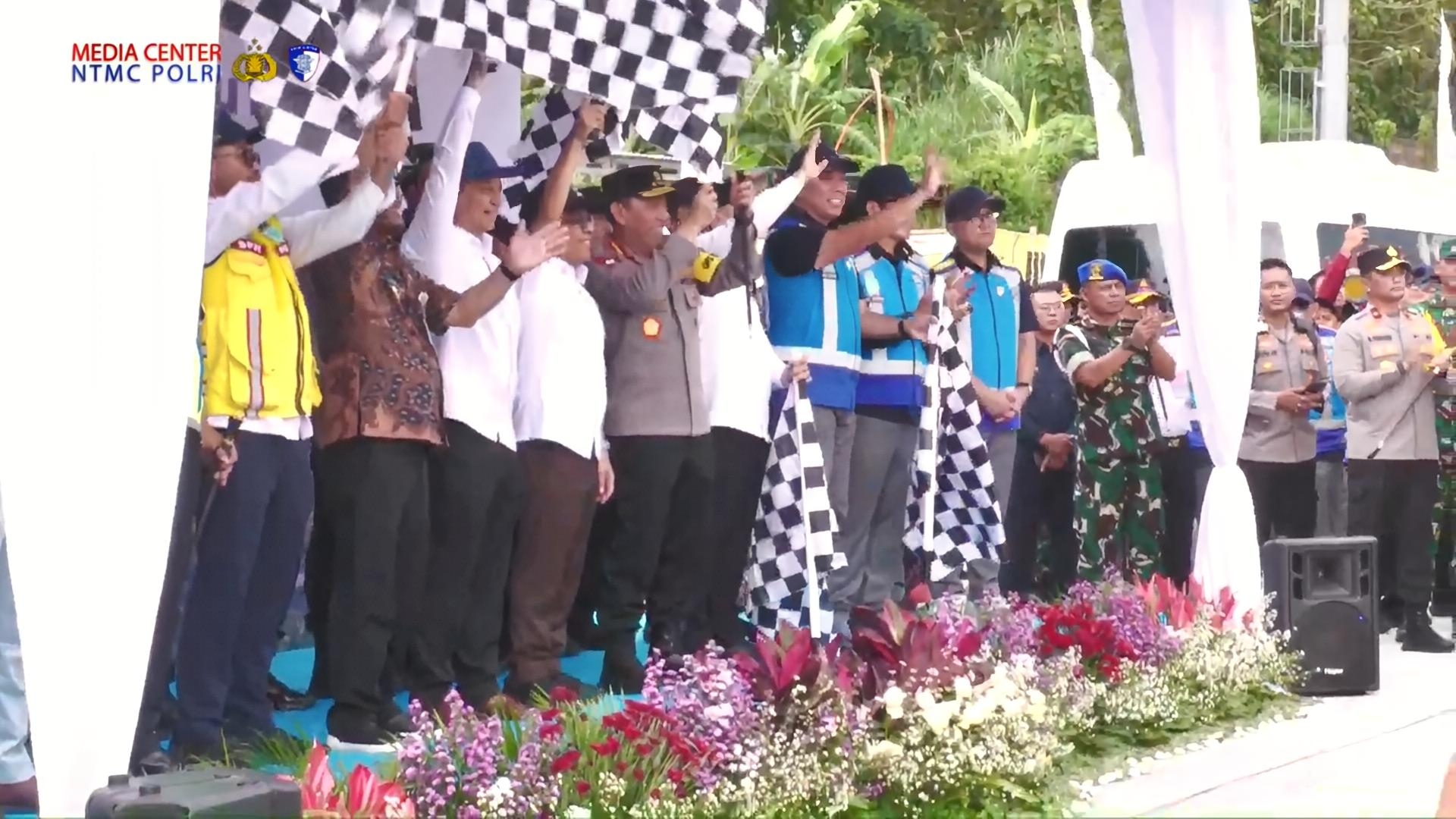 Arus Balik Meningkat, One Way Nasional Resmi Diberlakukan dari GT Kalikangkung-Cikatama