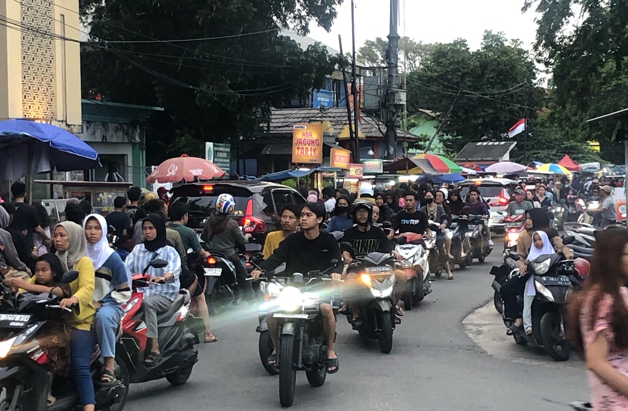 Lokasi Ini Jadi Tempat Favorit Buat Ngabuburit dan Berburu Takjil di Bekasi