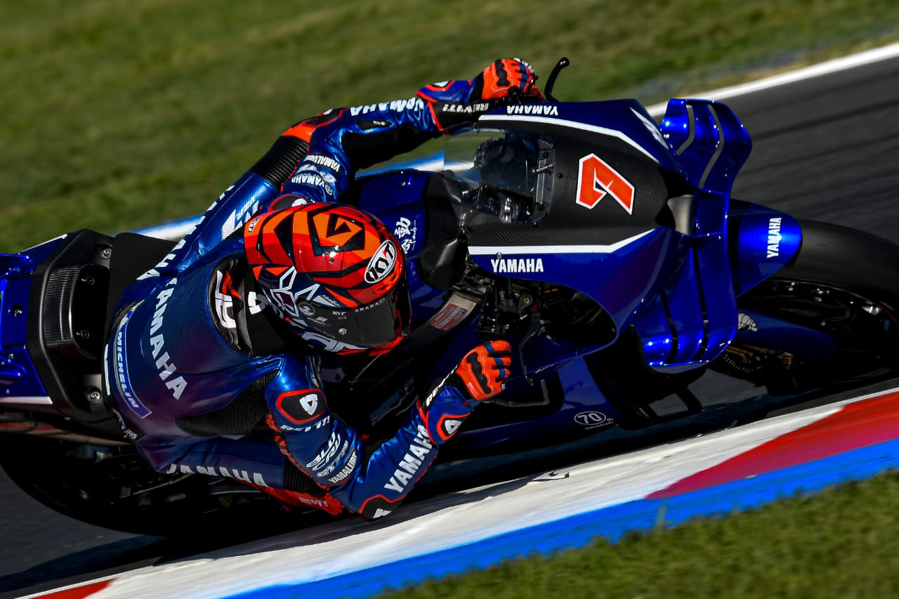 Era Baru Yamaha MotoGP: Fernandez Antar M1-V4 ke Panggung Dunia