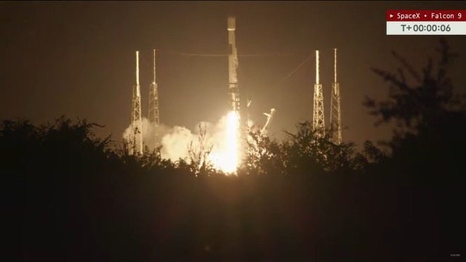 Pakai Falcon 9 SpaceX, Peluncuran Satelit Nusantara Lima Dorong Papua dan Maluku Segera Nikmati Internet Cepat