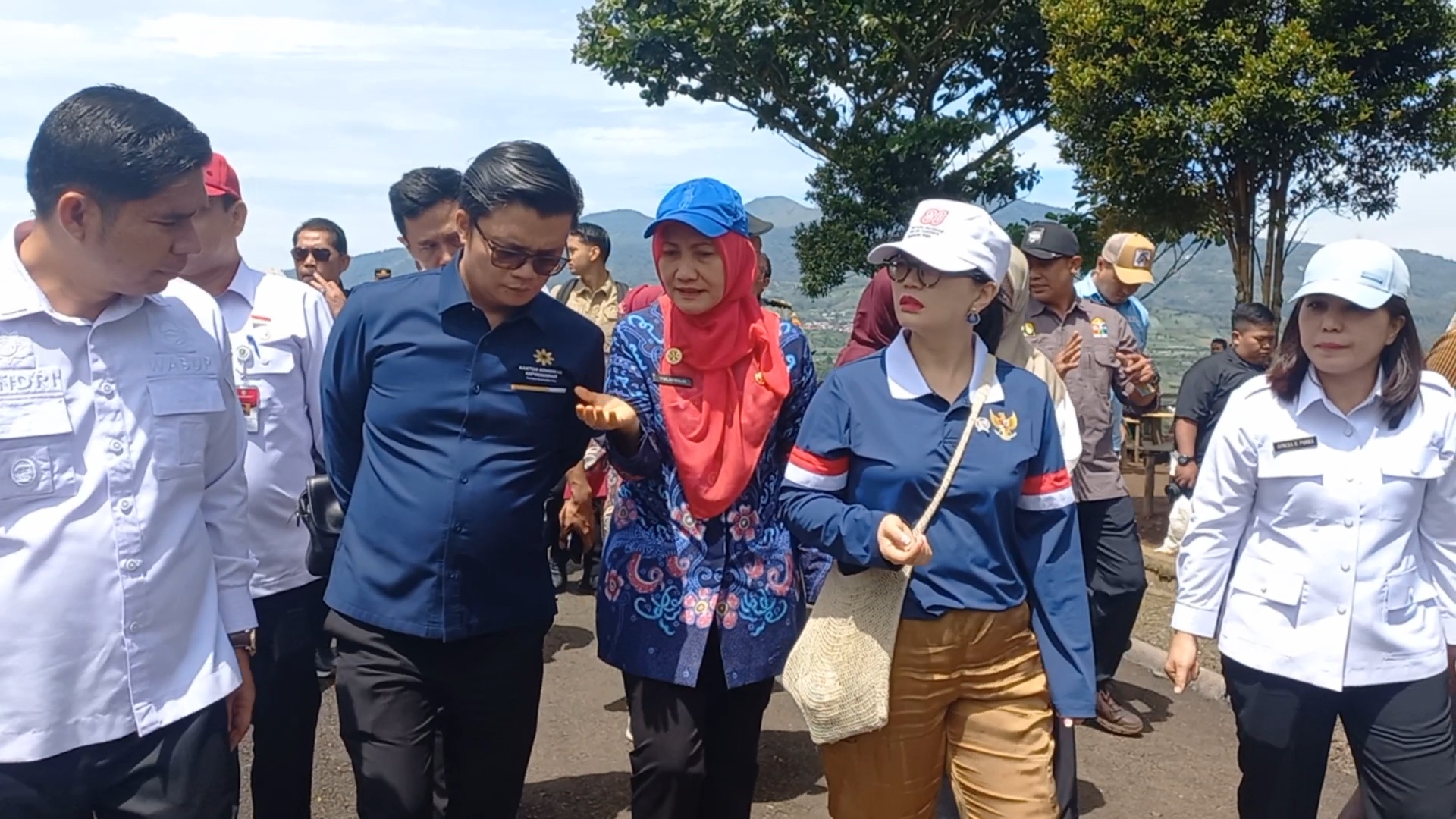 Terkesima Tinjau Calon Lokasi Sekolah Garuda di Rejang Lebong, Stella Christie Ungkap Potensi Multiplayer Effect
