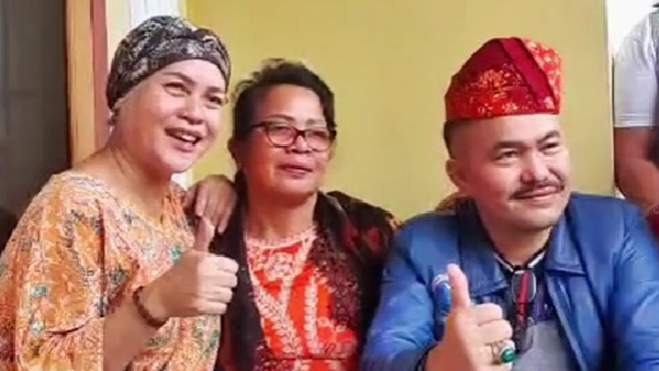 Kamaruddin Kembali Muncul Setelah Diusir Dirtipidum, Irma Hutabarat Posting Senyuman Ibu Brigadir J