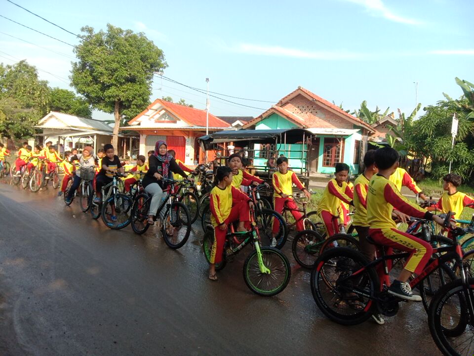 Perpisahaan, PUI Helat Sepeda Santai
