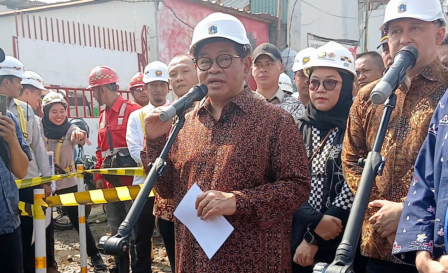 Pramono Gelontorkan Anggaran Rp52 Miliar, Bangun Tanggul Penahan Rob Sepanjang 1,4 Km di Muara Angke
