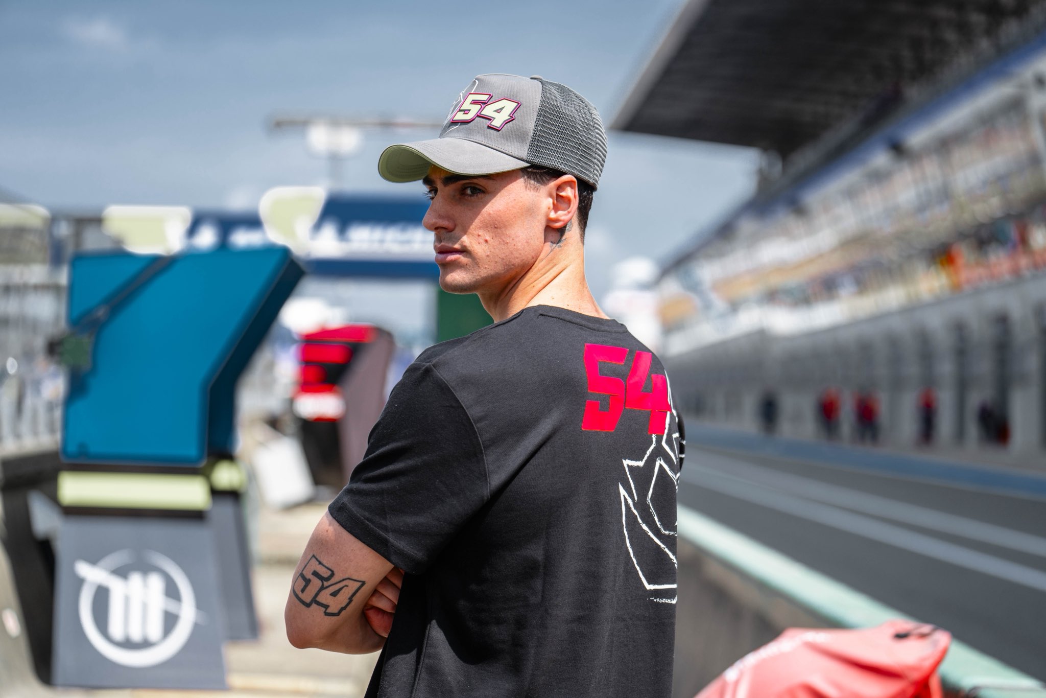 Insiden Valencia Ubah Peta Gresini, MotoGP Bahas Regulasi Pembalap Ketiga