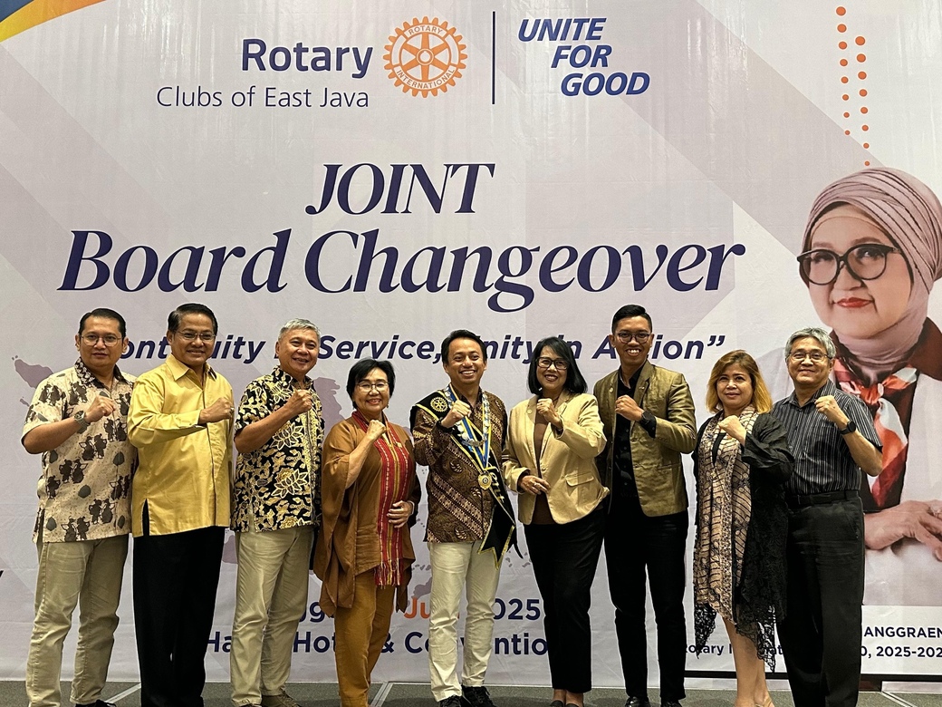 Kepemimpinan Resmi Dimulai, Rotary Club of Surabaja Kukuhkan Club President Baru