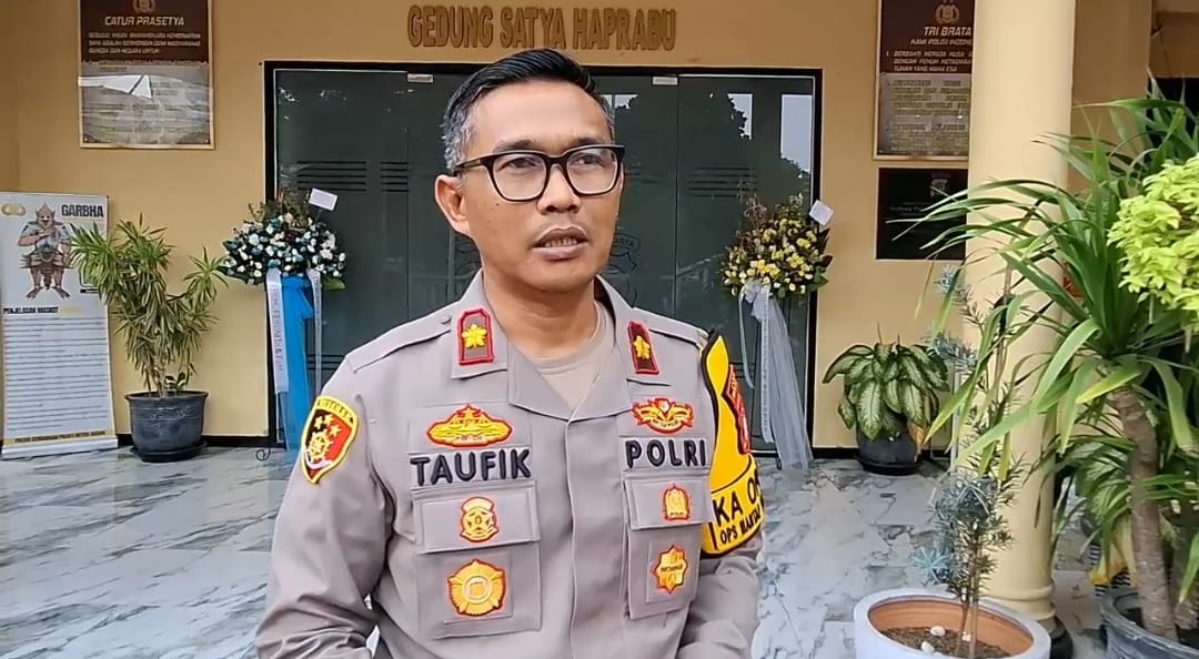 Nekat, Remaja Siram Air Keras ke Polisi Saat Bubarkan Tawuran di Kembangan: Pelaku Diburu! 