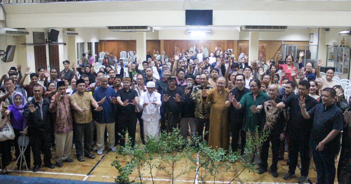 Memaknai Arti Toleransi dalam Peringatan Bom 13 Mei di Gereja Santa Maria Tak Bercela Surabaya