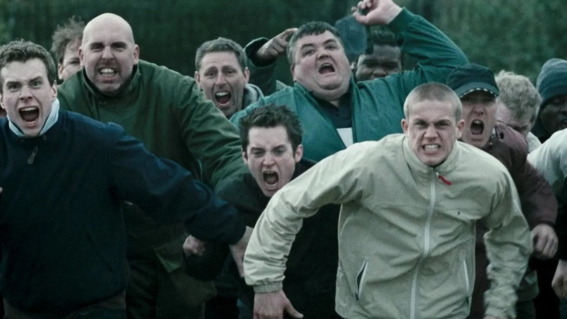 5 Film Tentang Suporter Bola yang Penuh Emosi dan Adrenalin