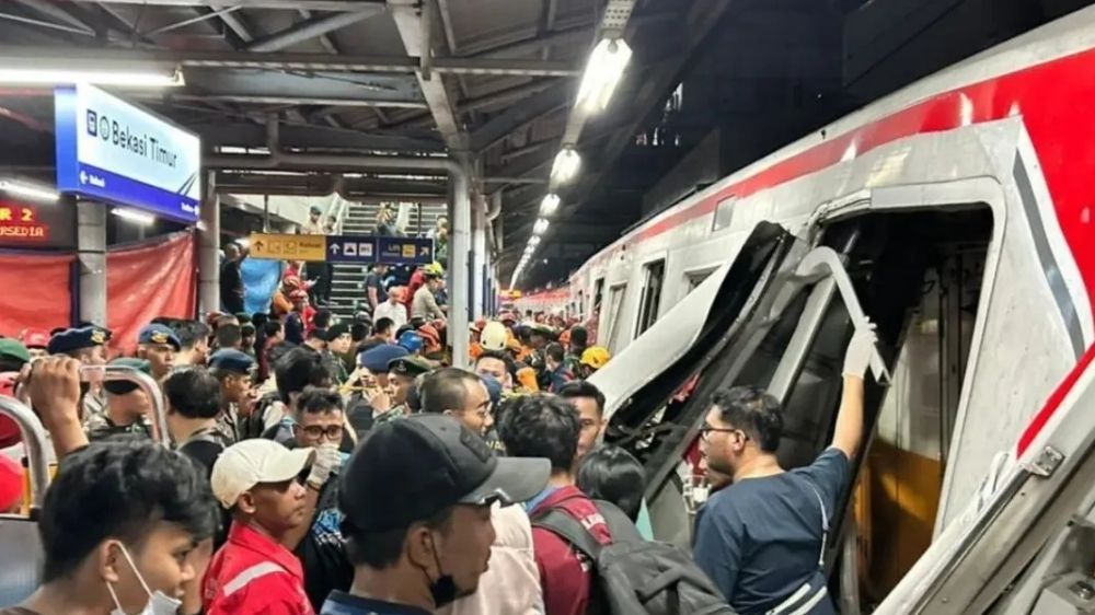 KAI Tanggung Biaya Korban Tabrakan KRL dan KA Argo Bromo Anggrek, 14 Tewas dan 84 Luka