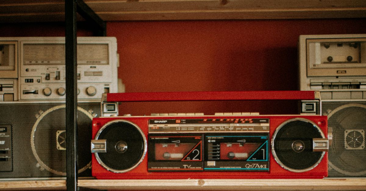 Tanggal 11 September 2025 Memperingati Hari Apa? Ada Hari Radio Nasional