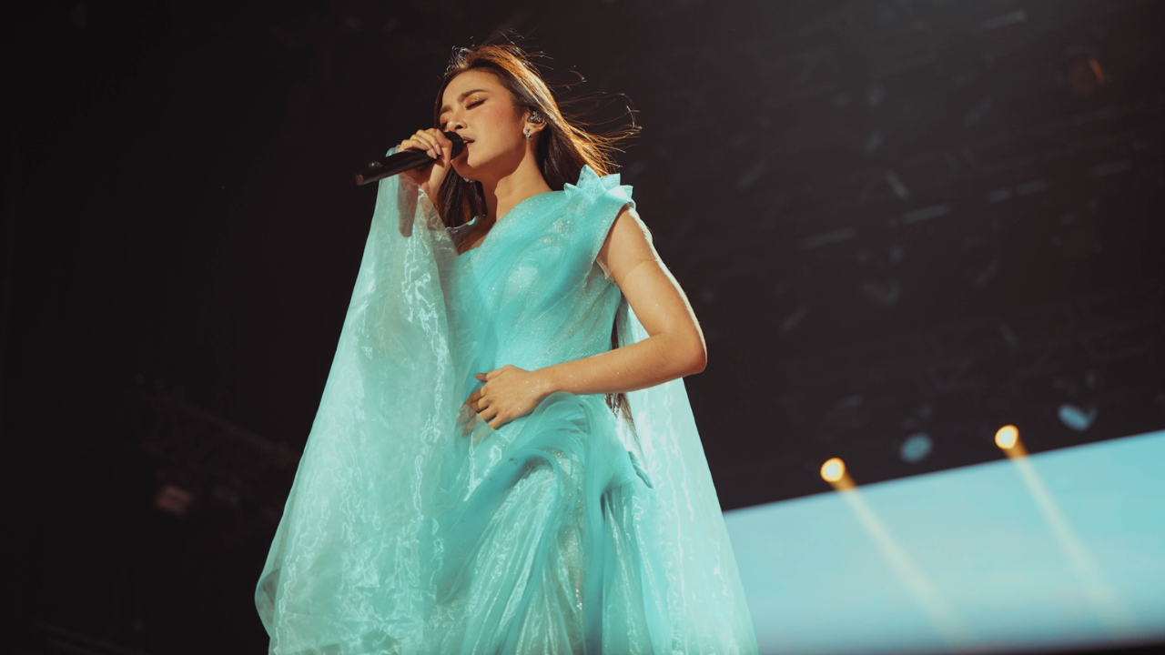 Mahalini Sukses Gelar 'KOMA Live in Concert' di Kuala Lumpur, Tampil Memukau di Hadapan Ribuan Penggemar 