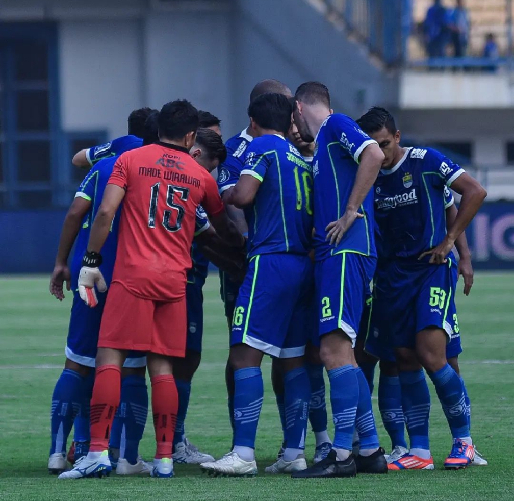 Pekan ke-7, Persib Bandung Kebobolan 18 Gol, Achmad Jufriyanto: Apa yang Terjadi dalam Tim?