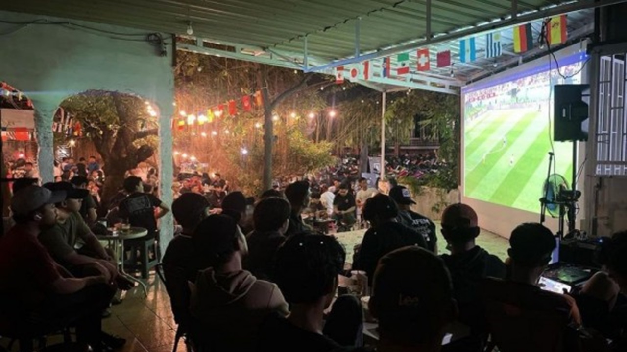 13 Lokasi Nobar Timnas Indonesia vs Arab Saudi di Depok, Yuk Datang!