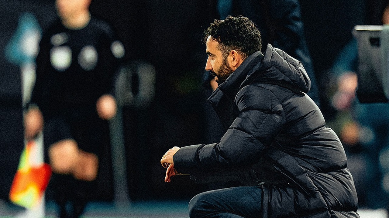 Baru Debut, Ruben Amorim Langsung Pusing Tangani MU: Pemain Saya Kebanyakan Mikir!