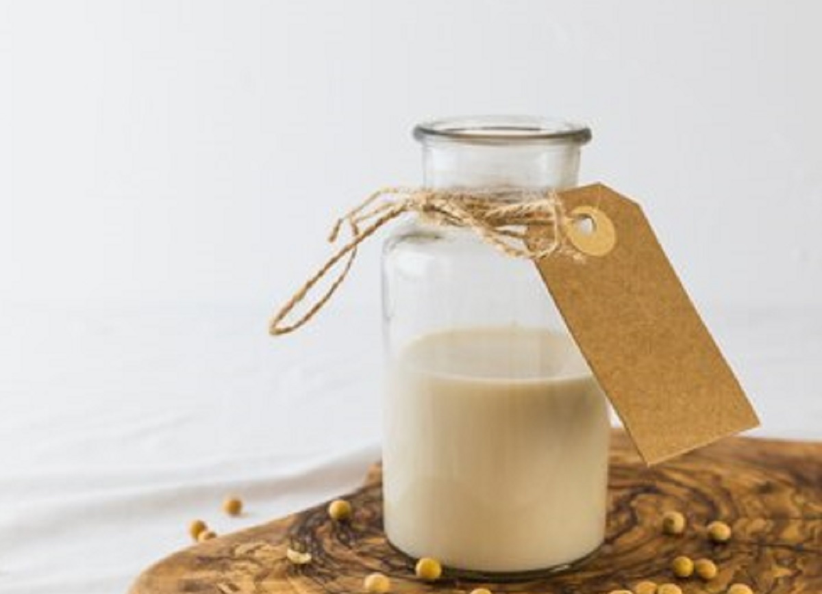 Ada 5 Manfaat Konsumsi Susu Kedelai, Jarang Banget yang Tahu!