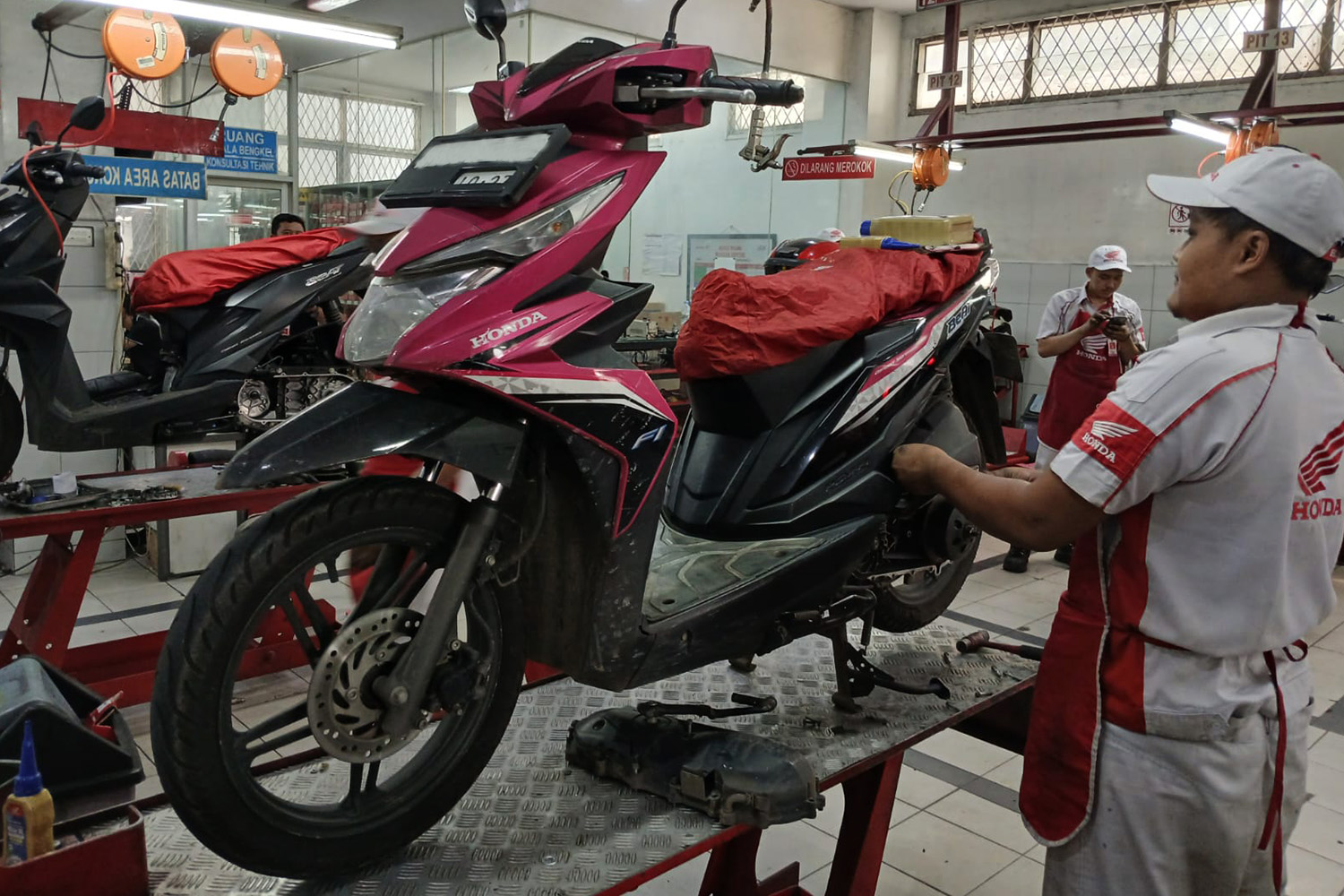 Promo Meriah dari Wahana, Hemat Servis Motor Matic Honda di Bengkel AHASS