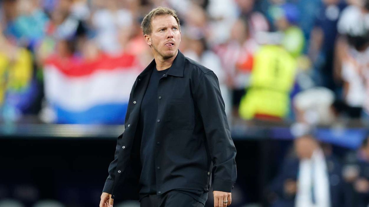 Oliver Kahn Ingatkan Nagelsmann, Man United Bisa Jadi Jebakan Karier