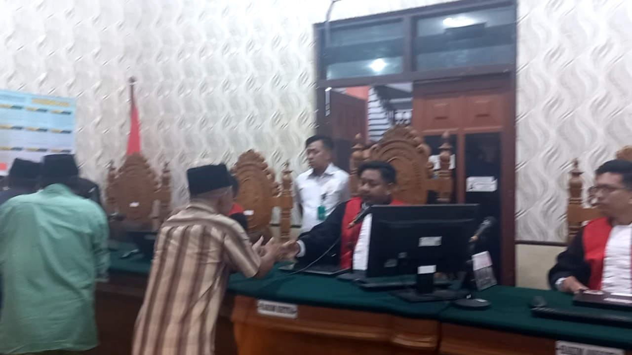 Perkara Hukum Terbolak-balik di PN Sumenep, 3 Terdakwa Dibebaskan, 1 Dihukum 5 Bulan Penjara