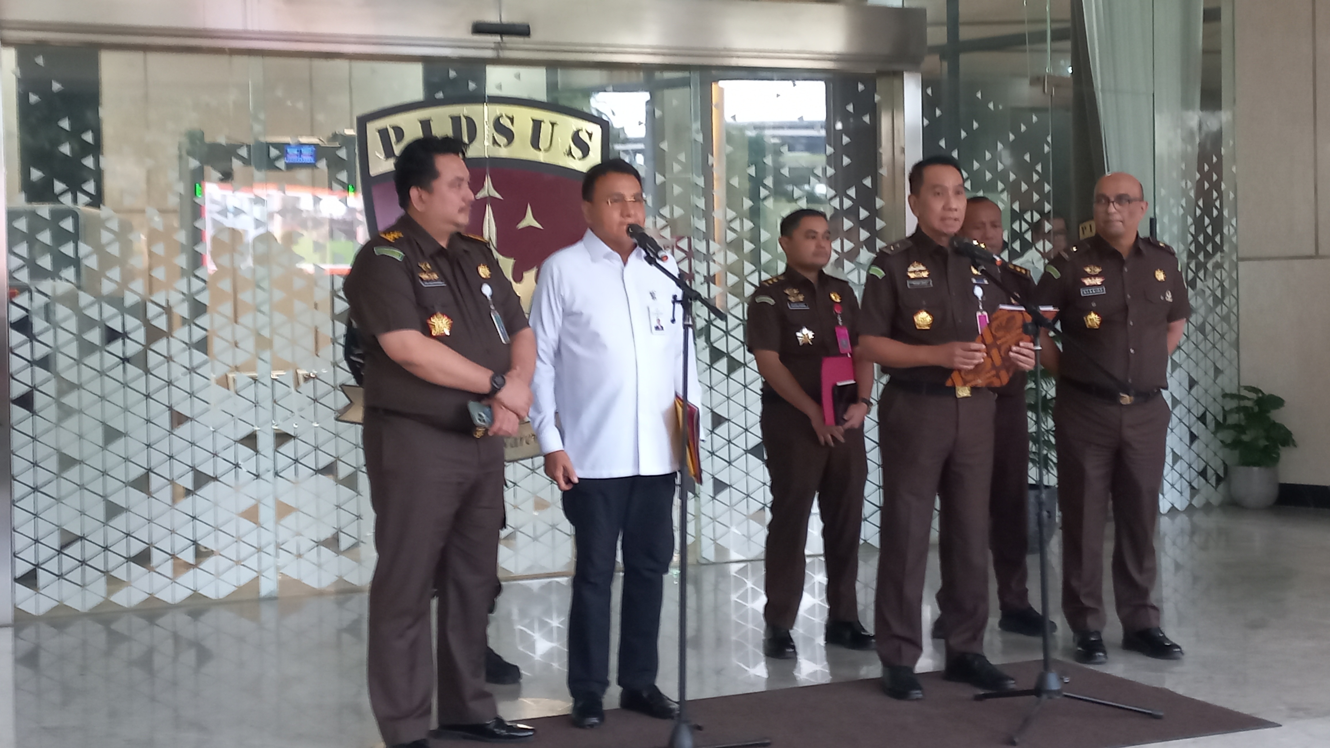 Kejagung Sebut Negara Tekor Rp2,1 Triliun akibat Dugaan Korupsi Chromebook