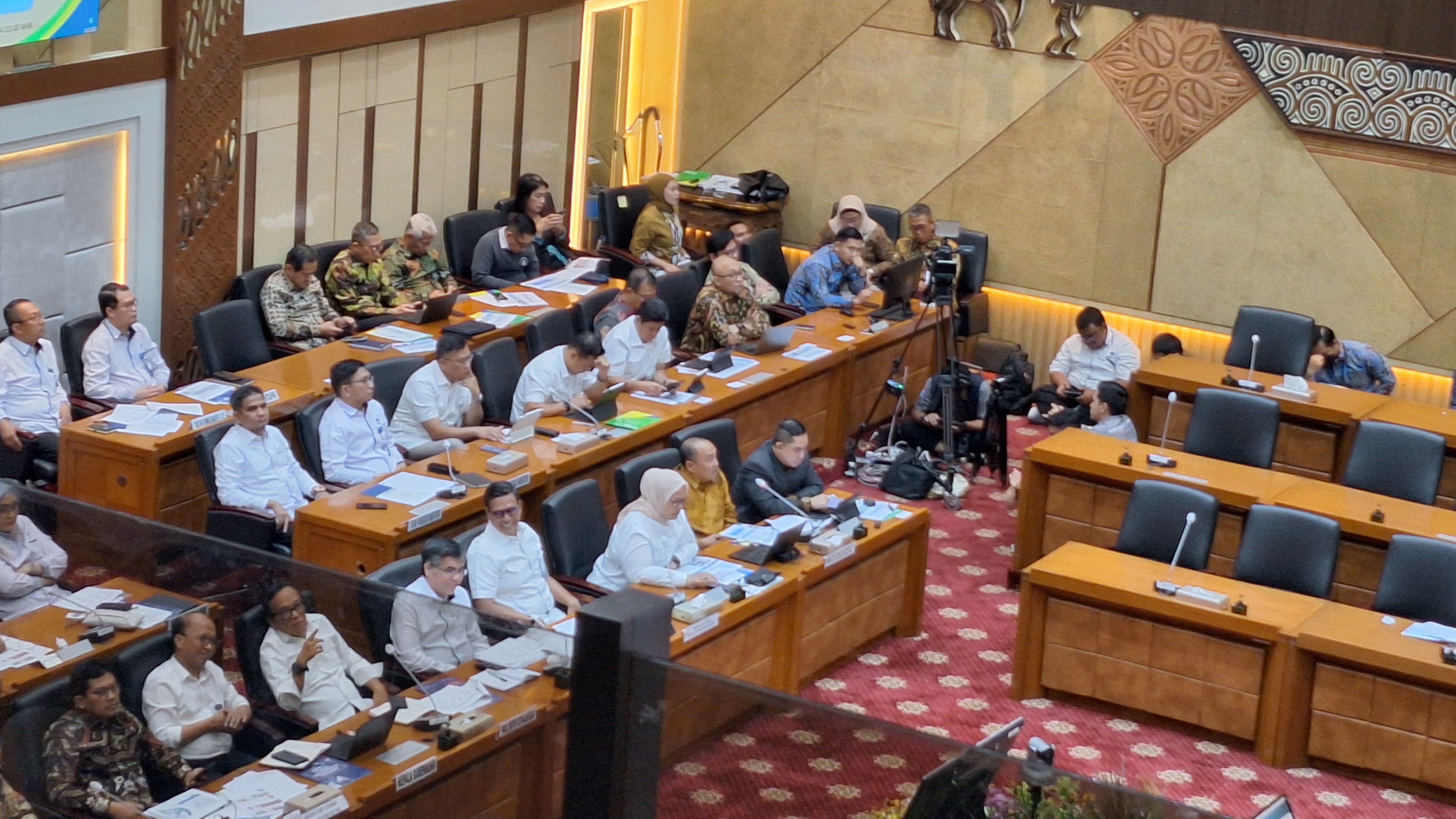 Menaker: Kurator Telah Berikan Upah Eks Pekerja Sritex hingga Februari 2025