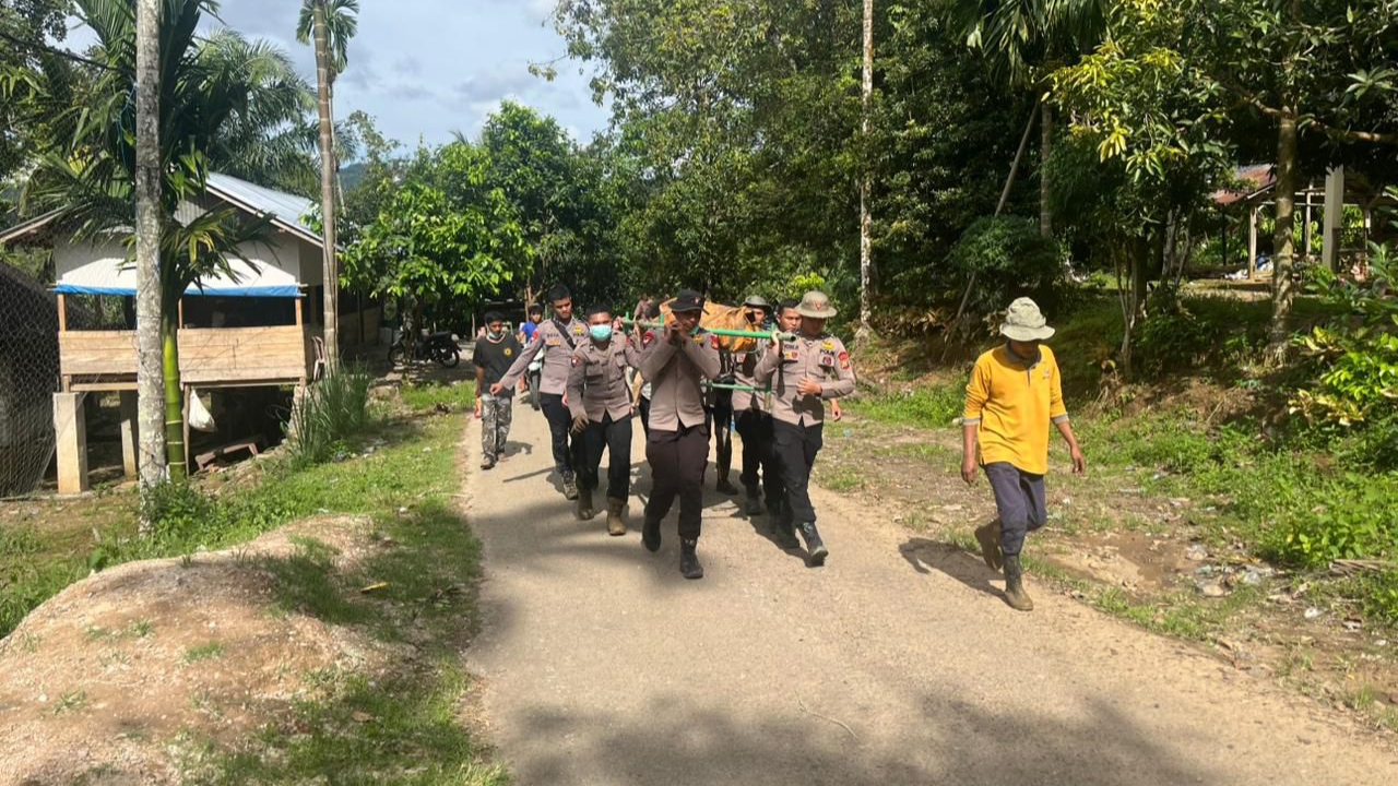 Innalillahi, Jasad Ibu dan Anak Korban Longsor di Agam Ditemukan Brimob Polda Riau