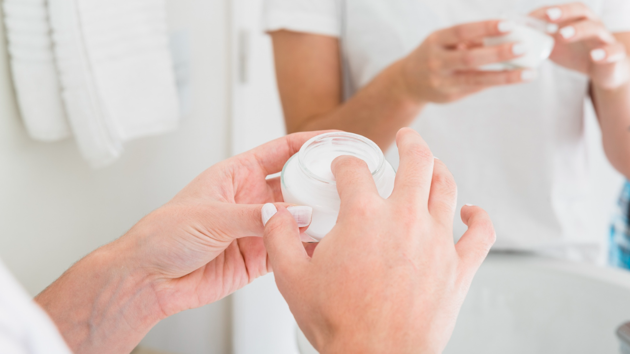 Cara Tepat Pilih Cleansing Balm, Kulit Bersih dari Makeup dan Skin Barrier Terjaga