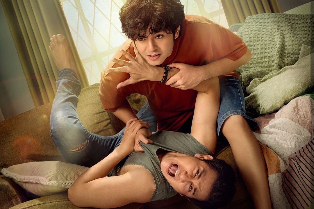 Dua Kakak Adik Saling Sebal, Ada 5 Fakta Adaptasi Film Korea My Annoying Brother