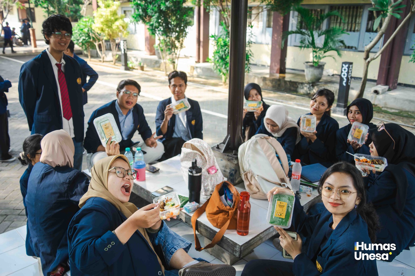 Unesa Bagikan 35.000 Porsi Sarapan Gratis untuk Mahasiswa Selama UAS Juni 2026