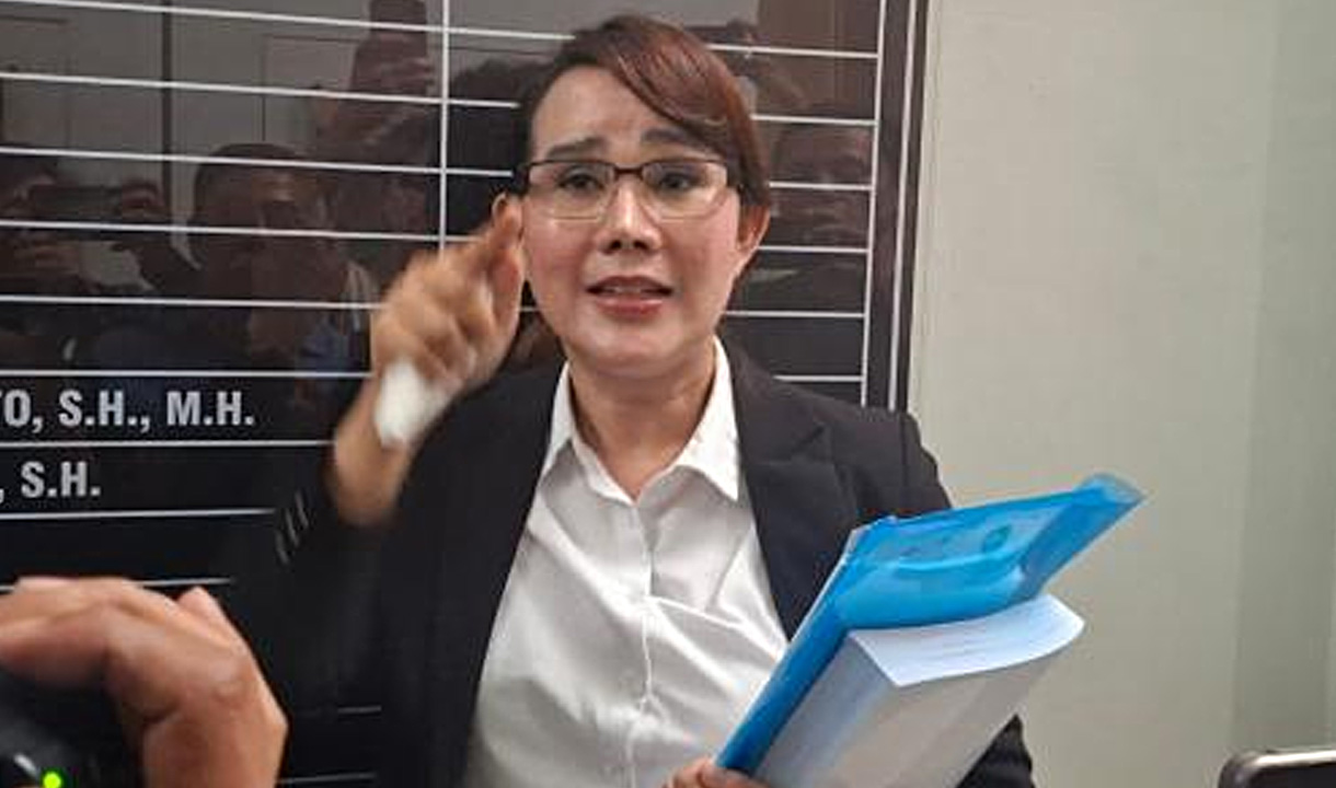 Tok! Isa Zega Divonis 3.5 Tahun Atas Pencemaran Nama Baik Shandy Purnamasari