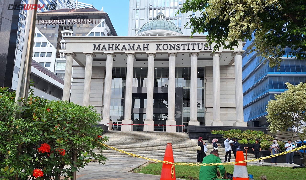 Aduh! Imbas Efisiensi Anggaran, MK Hanya Mampu Gaji Pegawainya hingga Mei 2025