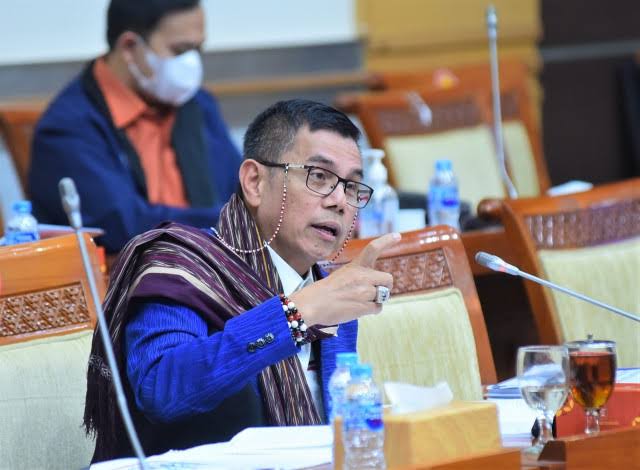 Komisi III DPR Bakal Panggil Kapolri dan Jaksa Agung, Buntut Jampidsus Dibuntuti Densus 88