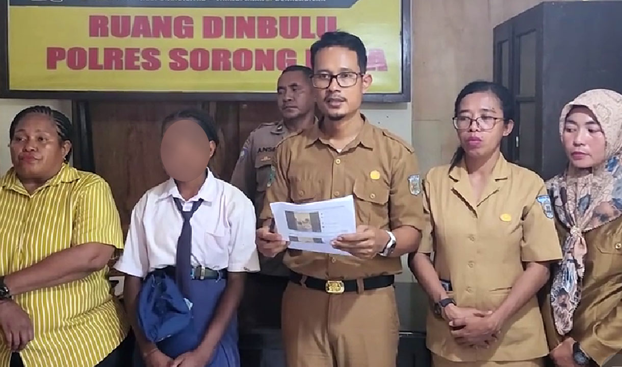 Guru di Sorong Didenda Ratusan Juta Rupiah di Tengah Kasus Guru Honorer Supriyani, Videokan Muridnya Berakhir Petaka