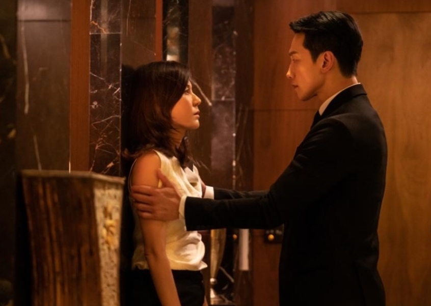 Kim Haneul dan Jung Ji Hoon Terjebak dalam Konspirasi Multinasional dan Romansa di Red Swan