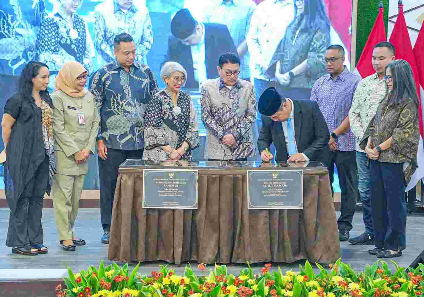 Hormati Pahlawan Betawi, Teguh Setyabudi Resmikan Ruang MH Thamrin di Balai Kota